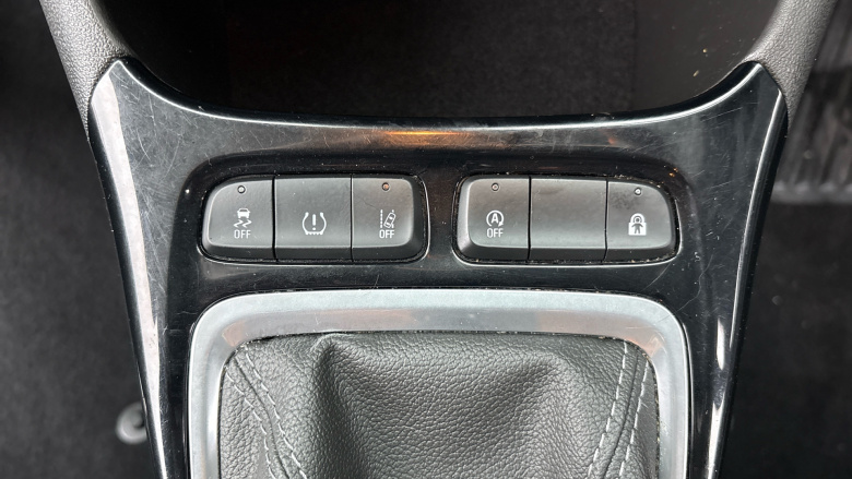 Vauxhall Crossland 1.2 Turbo Design 5dr Petrol Hatchback